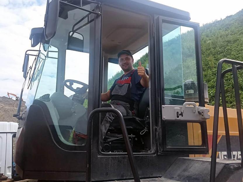 Фронтальный погрузчик JGM 756 K фото 6