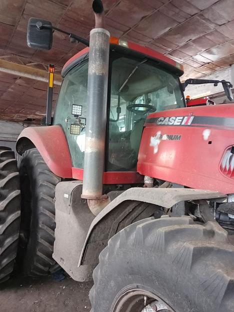 Трактор Case Magnum 310 фото 4