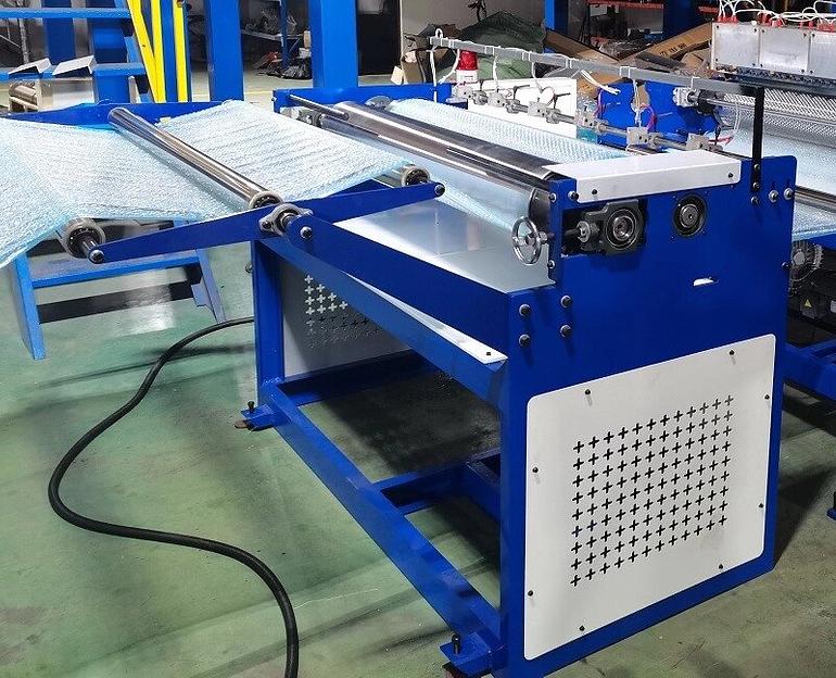 Линия для производства 2-слойной воздушно-пузырьковой полиэтиленовой пленки UTOPE-1200 фото 3