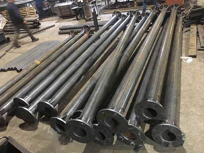 Опоры дорожных знаков фото 10