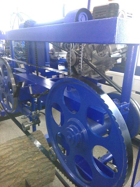 Бензиновая ленточная пилорама Кедр-70Б Honda 13 Л.С. фото 3