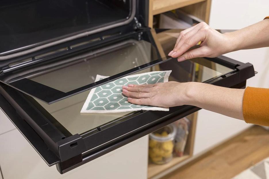 Духовой шкаф Gorenje/ Духовой шкаф Gorenje, полезный объем 77 л, механическое управление, сенсорный программатор IconLED, многоуровневое приготовление, дверца CompactDoor 2 стекла + 1 термослой, эмаль EcoClean, очистка паром, энергоэффективность А, цвет фото 9