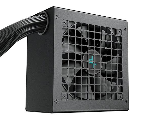 Блок питания Deepcool PN750D (ATX 3.1, 750W, PWM 120mm fan, Active PFC, 80+ GOLD, Gen5 PCIe) RET (PN750D) фото 4
