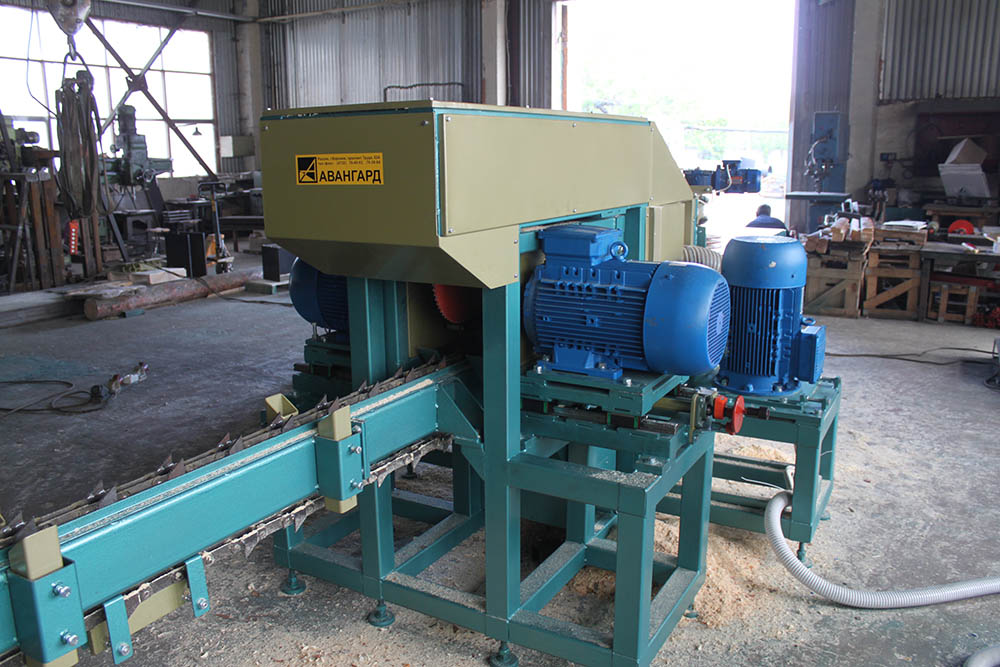 Брусующий станок для тонкомера. Линии для распиловки тонкомера. Двухвальный брусовал. Двухвальный брусовальный станок. Prosaw 320 брусовальный станок.