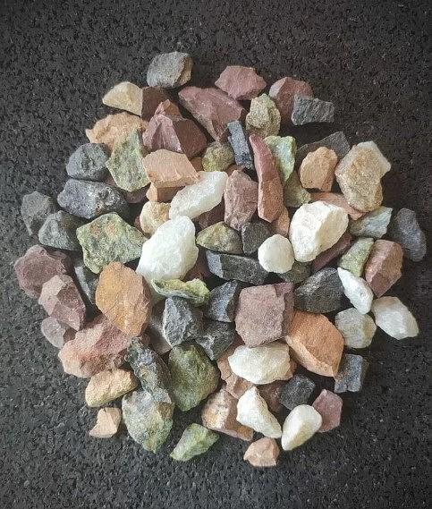 Ландшафтный камень Щебень цветной фото 1