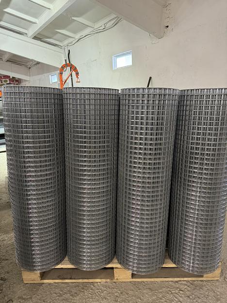 Сетка сварная оцинкованная ячейка 12,5х25 ф 1,4 ТУ 1,0х25м (рул25м2) фото 1