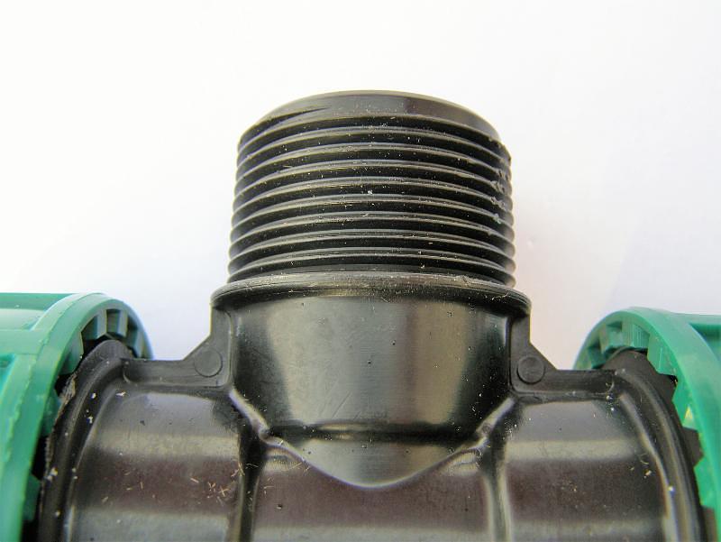 Тройник ПНД 110x4x110 с наружной резьбой компрессион. фото 2