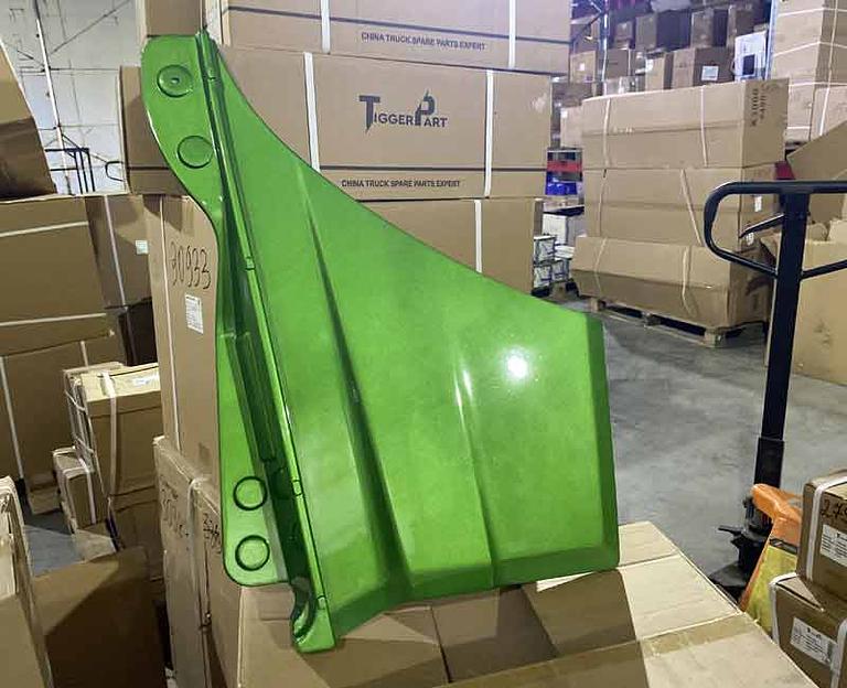 Накладка двери нижняя правая зеленая Х3000 DZ14251330152 фото 1