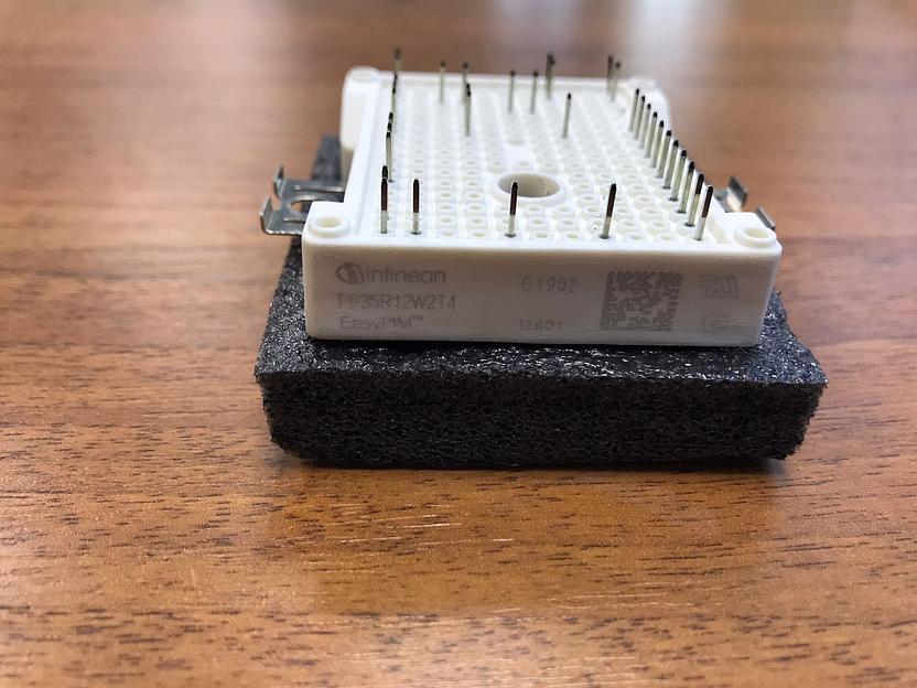 IGBT модуль FP35R12W2T4 фото 1