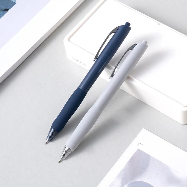 Ручка шариков. автоматическая Deli Xtream EQ48-BL d=0.7мм син. черн. кругл. резин. манжета фото 2