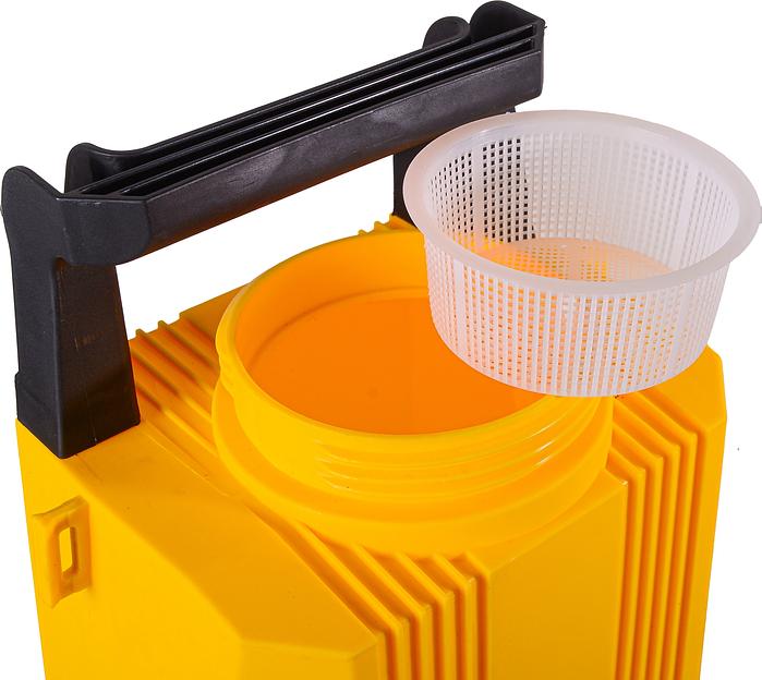 Опрыскиватель Huter SP SP-8AC аккум. наплеч. 8л желтый/черный (70/13/53) фото 8