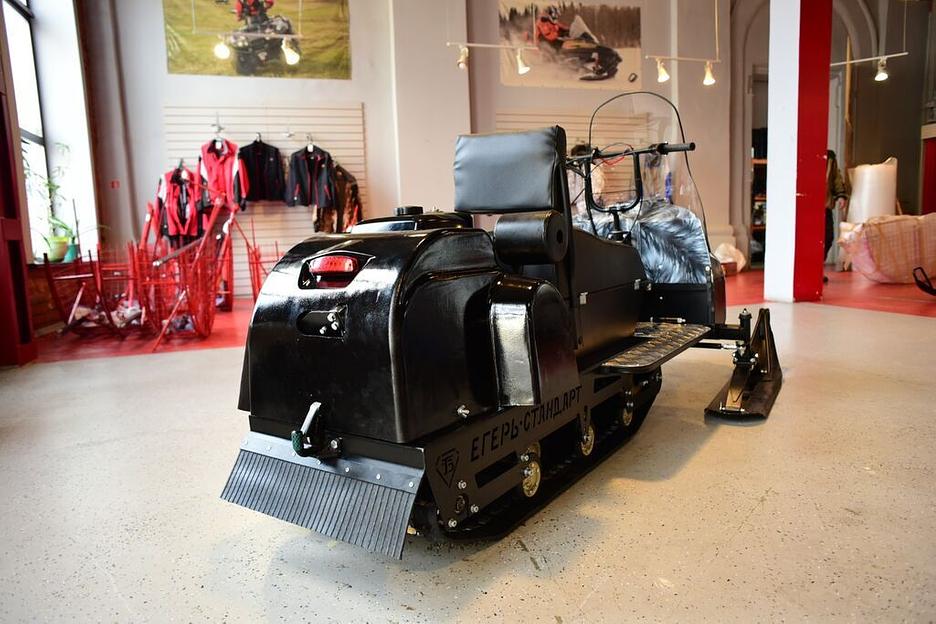 Снегоход Бурлак Егерь стандарт 18,5 л.с., 2390*1100*1250 мм. Подвеска: катковая. фото 8