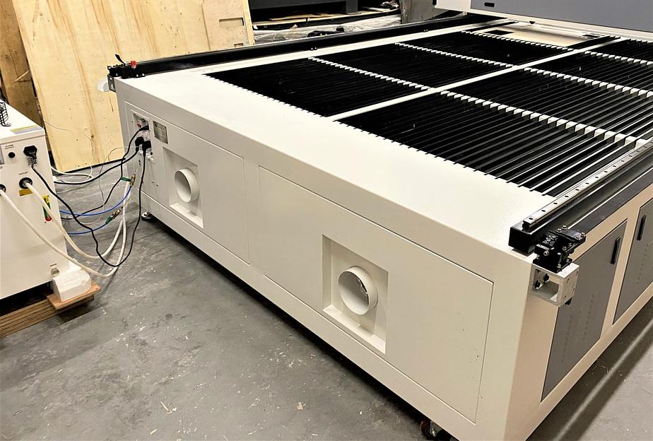 Лазерный станок по металлу Elixmate CM 2030 фото 3