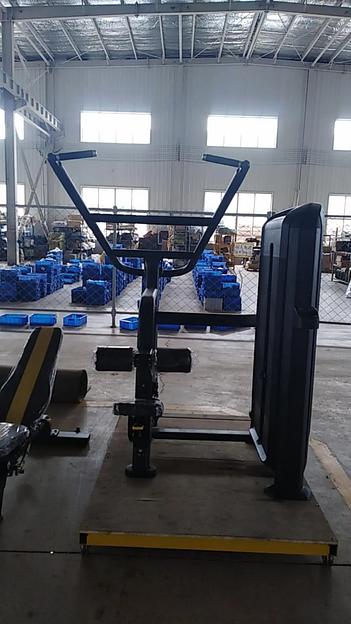 Верхняя тяга широким хватом Insight Fitness TF08 фото 3