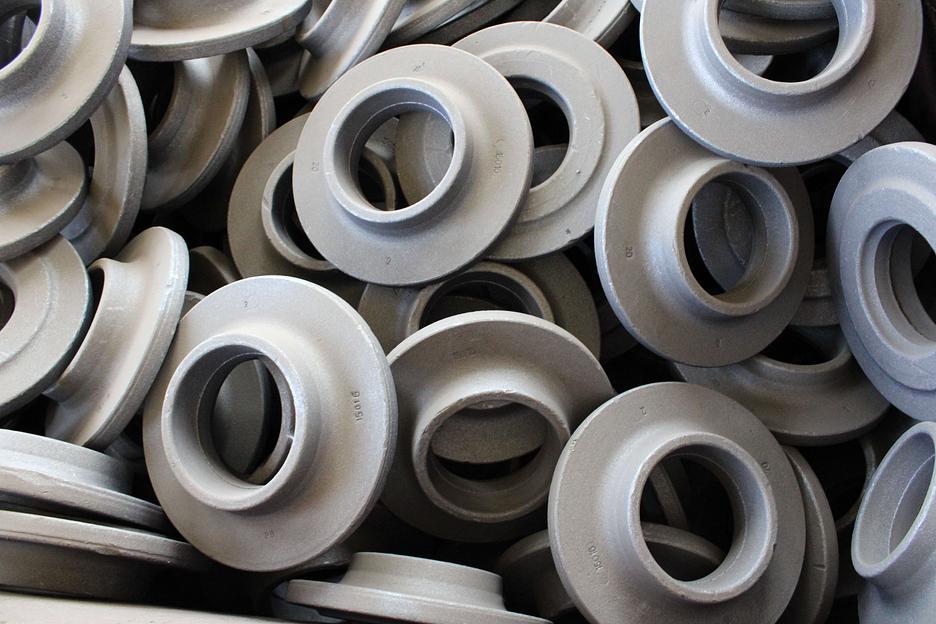 Заготовки воротниковых фланцев: сталь 20 фото 1