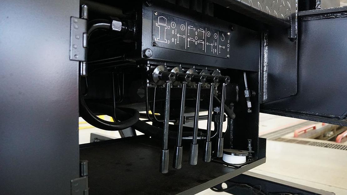 Автомобильный кран Ивановец КС-45717-1Р г/п 25 т фото 7