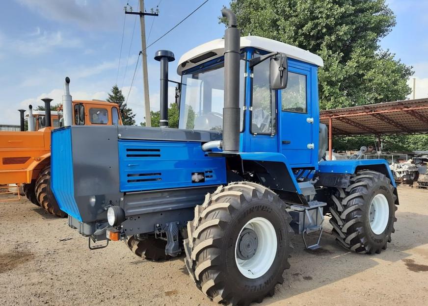 Трактор Т-150К (ХТЗ) фото 1