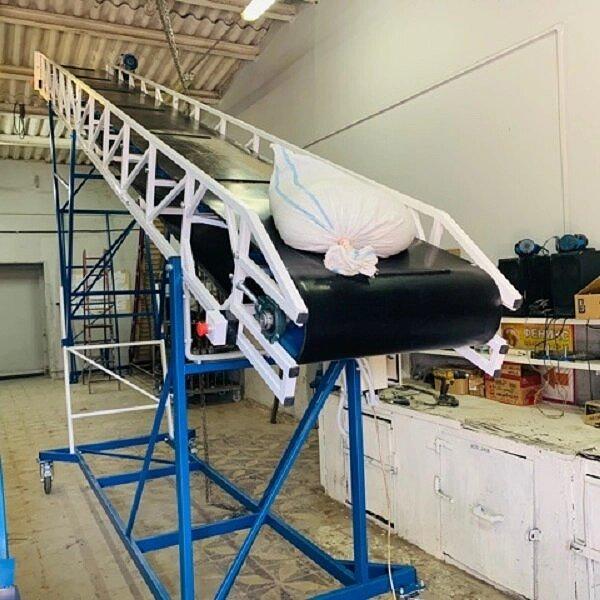 Конвейер ленточный для штучных грузов (коробок, мешков) фото 1