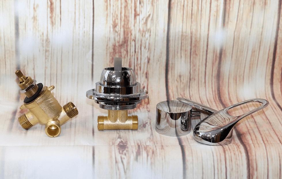 Смеситель 3 реж. для душевой кабины универсальный фото 1