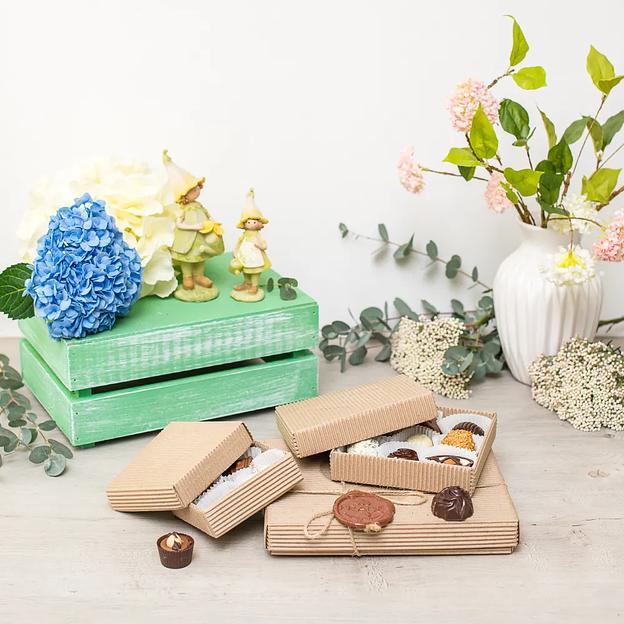 Коробка шоколадных конфет ручной работы Fradе́ «Фирменная» (микрогофрокартон) 126 г фото 4