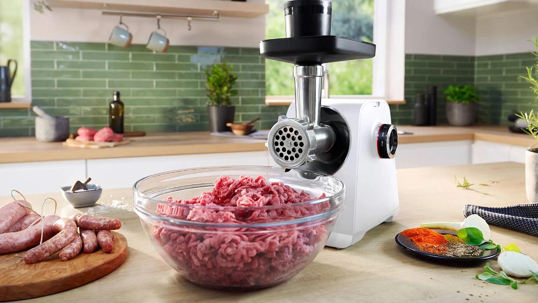 Мясорубка Bosch MFWS607W белый фото 6