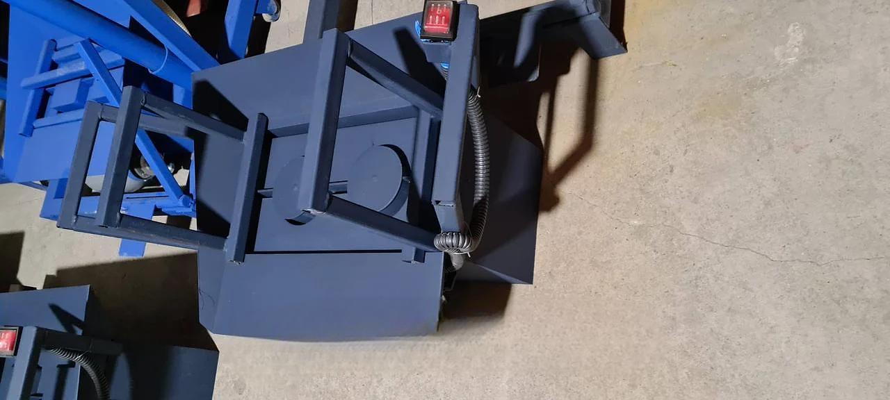 Станок для шлакоблоков и пескоблоков «Гном» квадрат фото 3