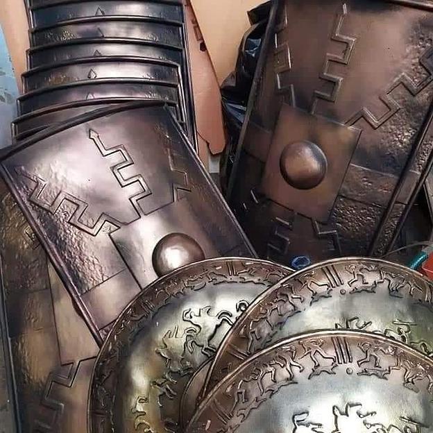 Фигура из стеклопластика «Щиты и малые театральные декорации» фото 4