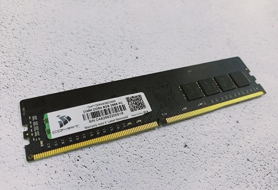 Оперативная память DDR4 8Gb (3200Mhz) XPG с радиатором фото 1