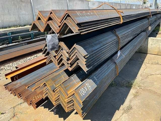 Уголок стальной равнополочный фото 8