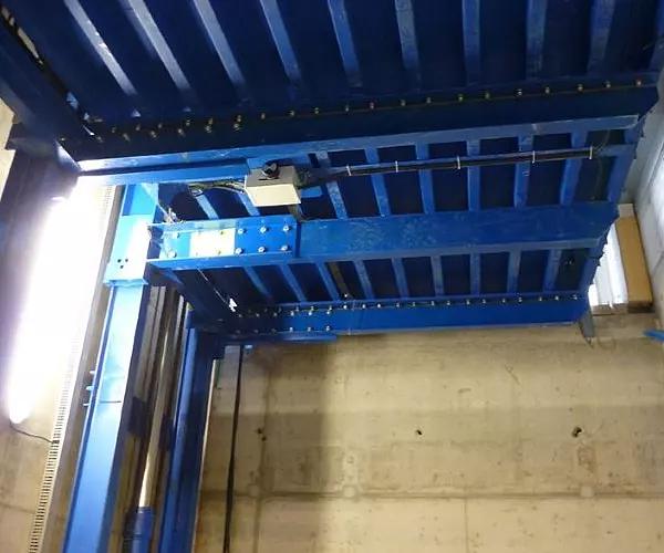 Грузовой лифт модель EV-2CL-3000 фото 2