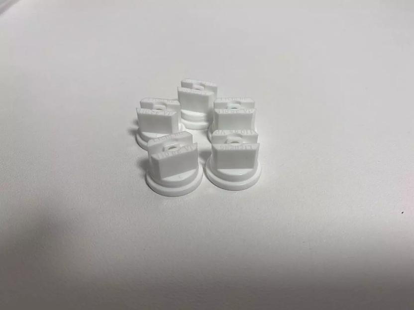 Распылитель щелевой 110-08-VP белый ОПТ фото 1