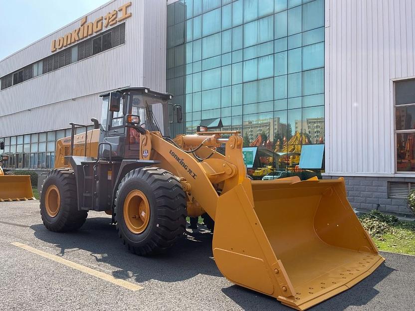 Фронтальный погрузчик «Lonking ZL50NC» фото 2