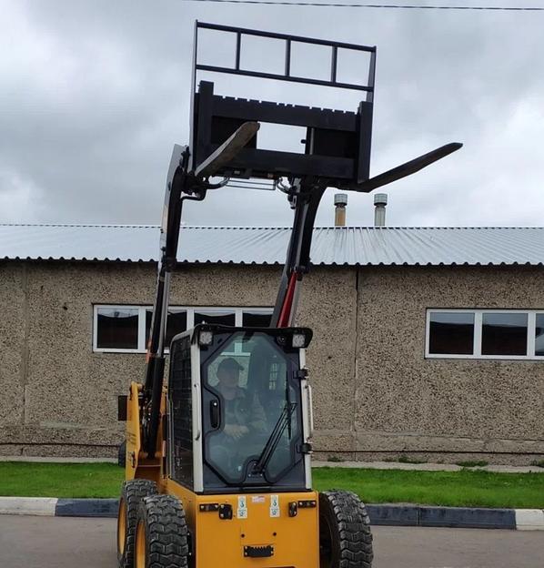 Вилы для погрузчика универсальные фото 1