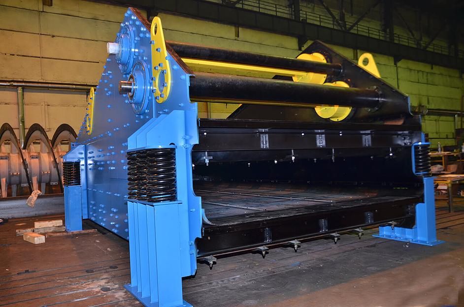 Грохот линейный инерционный ГЛИ-1018 фото 6