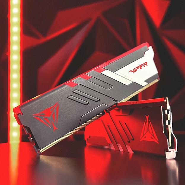 Оперативная память Patriot Memory Viper Venom RGB, DDR5, 64GB (2x32GB), 6000 MHz, CL30, с радиаторами, RGB, серебристый/чёрный фото 10