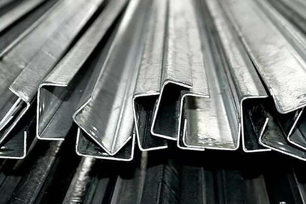 Швеллер гнутый 80x32x4 фото 1