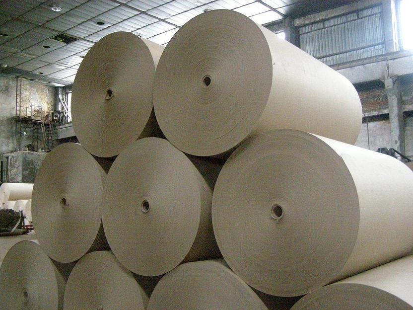 Крафтовая бумага в бобинах фото 1