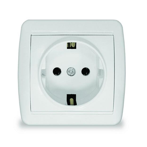 Розетка 1-м ОП Клио 16А IP44 с заземл. бел. UNIVersal К2228 фото 1