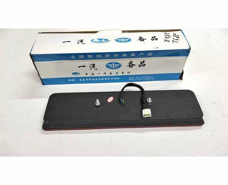 Фонарь задний F2000 левый DZ9200810019 фото 3