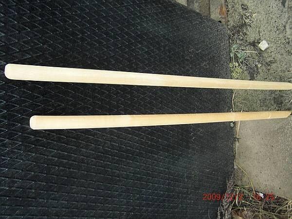 Черенок для лопаты сухой, высший сорт, d 40 мм, L 1.2-1.3 м фото 1