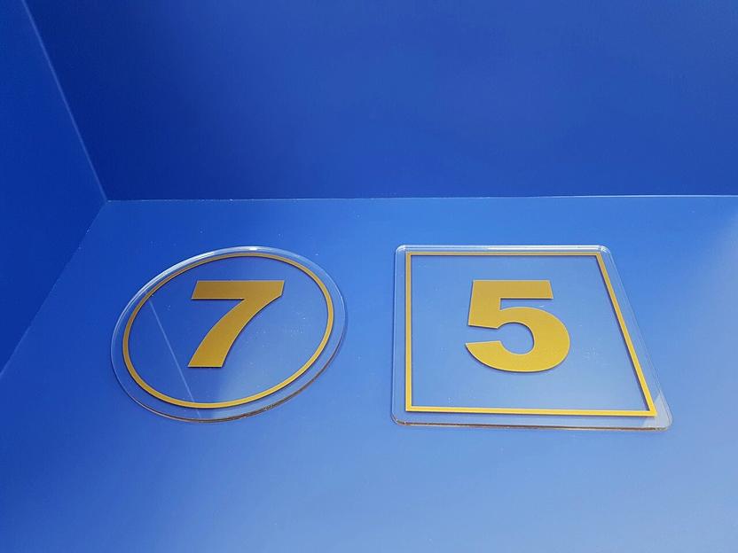 Номер окна-кассы (акриловый) фото 1