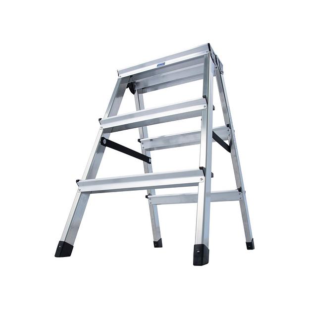 Двусторонняя стремянка Dopplo, 2×3 ступеней, РВ 2.43 м фото 2