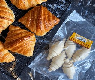 Круассаны слоеные с наполнителями ОПТ фото 1