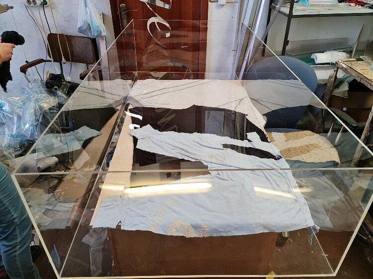 Защитный купол из оргстекла большого размера 1550х700х350мм. Защитные купола оптом и в розницу. фото 2