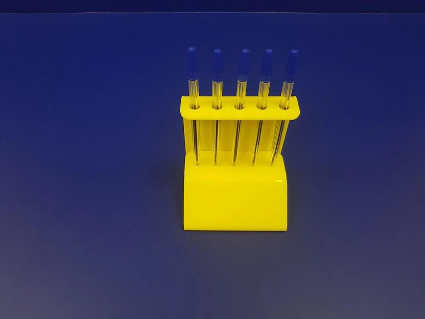 Подставка для ручек карандашей кистей 5 секции.(вертикальное размещение, место для логотипа, желтая) фото 3