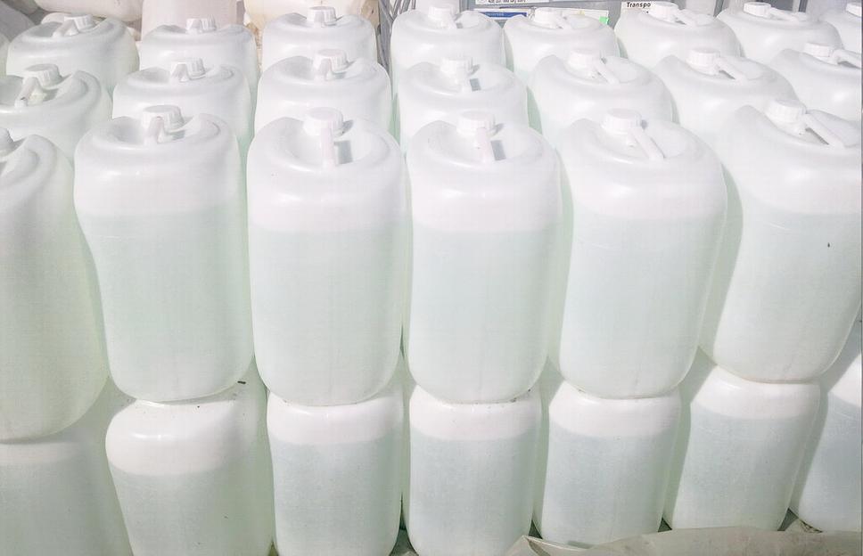 Третбутилгидропероксид 70 % (ТНВР 70) фото 1