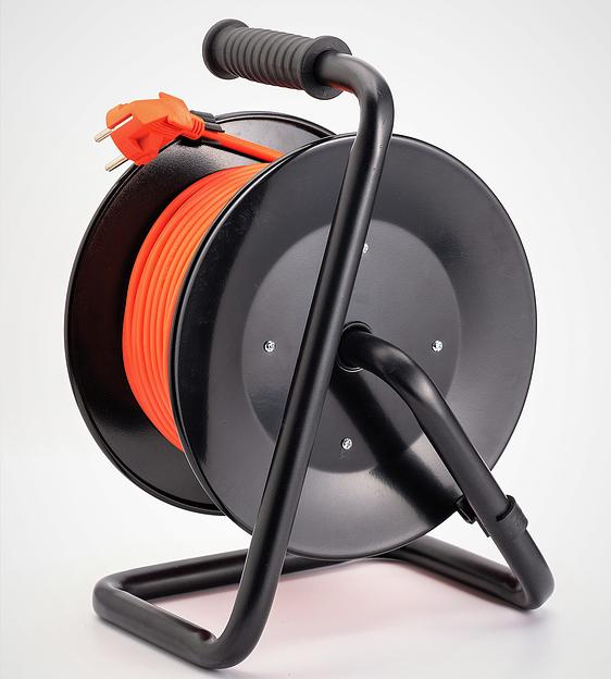 Удлинитель силовой Starwind ST-PSR4.40/G-16 4x4.0кв.мм 4розет. 40м ПВС 16A катушка темно-серый фото 2