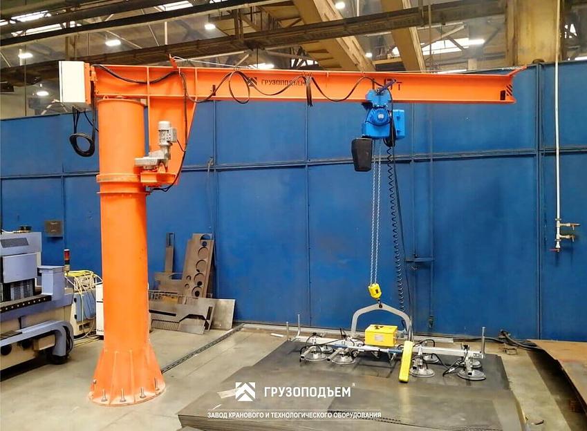 Кран консольный поворотный на колонне фото 3