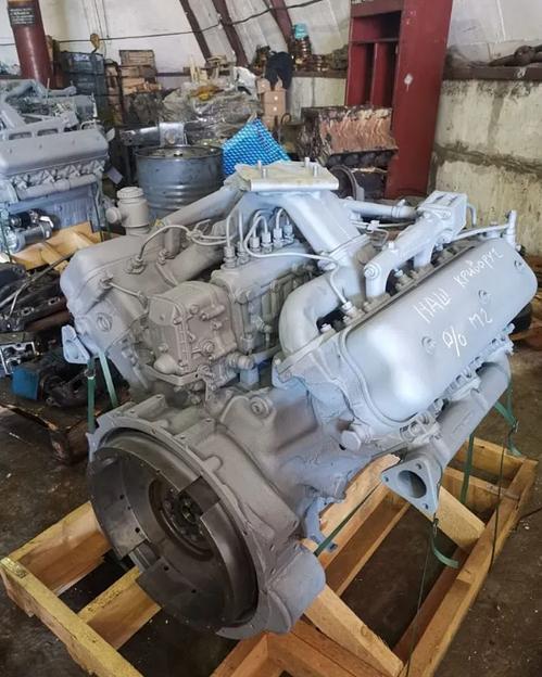Двигатель ЯМЗ-236 фото 1