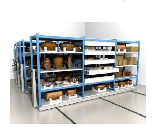 Стеллажи музейные передвижные и стационарные фото 2